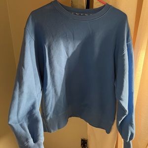 Aritzia TNA crewneck